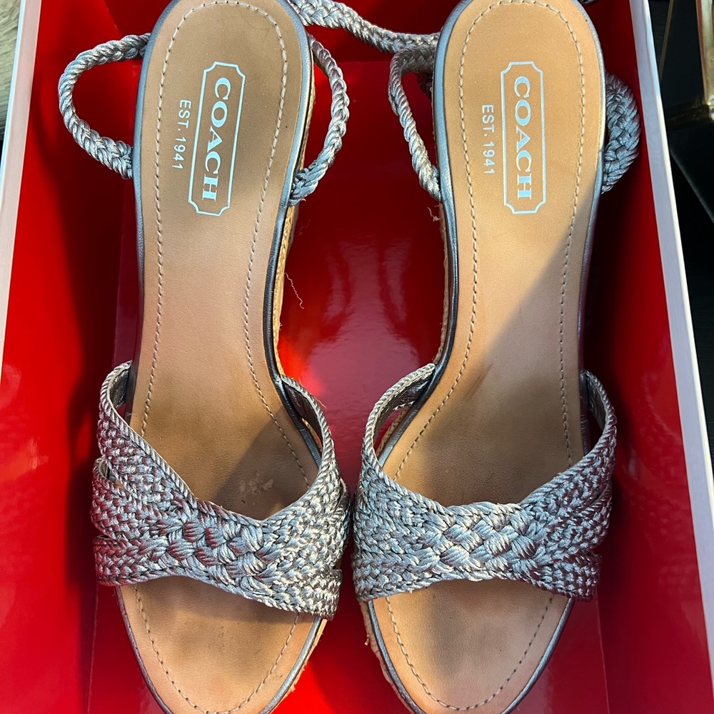 Coach Silver Espadrille Wedge Size 8.5 Surprising… - image 2